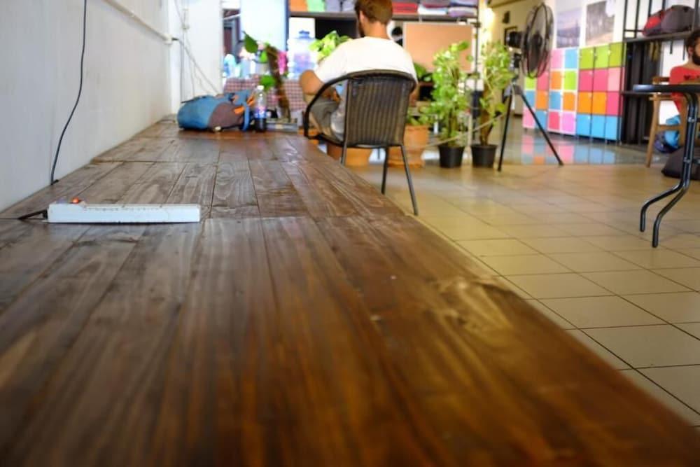 The Mixx Hostel Μπανγκόκ Εξωτερικό φωτογραφία
