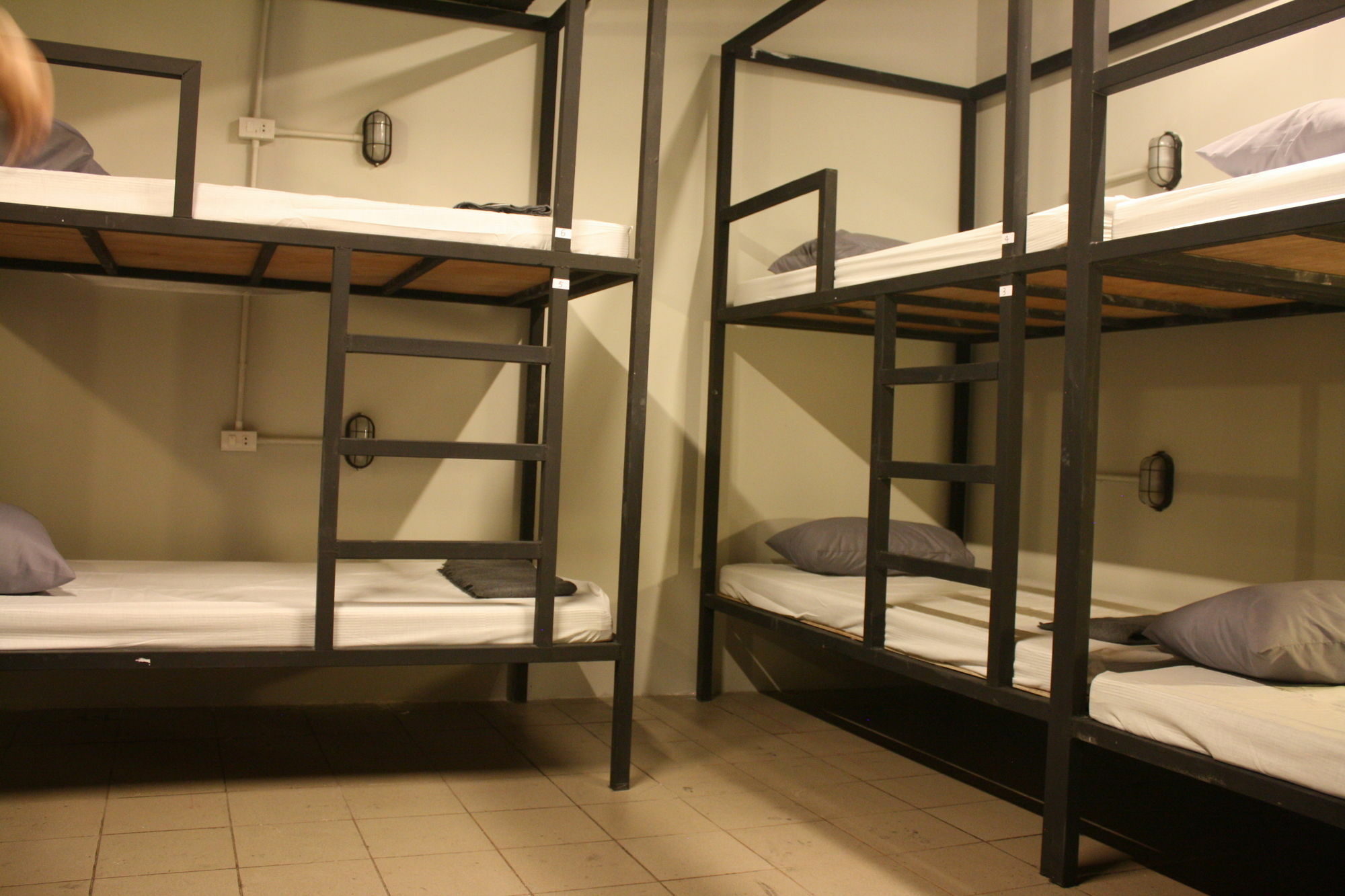 The Mixx Hostel Μπανγκόκ Εξωτερικό φωτογραφία